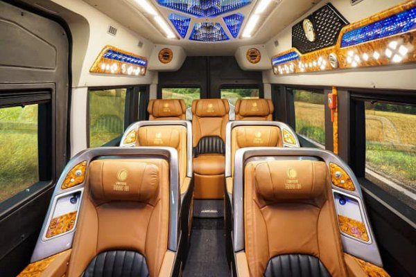 Nội thất xe Limousine thực tế