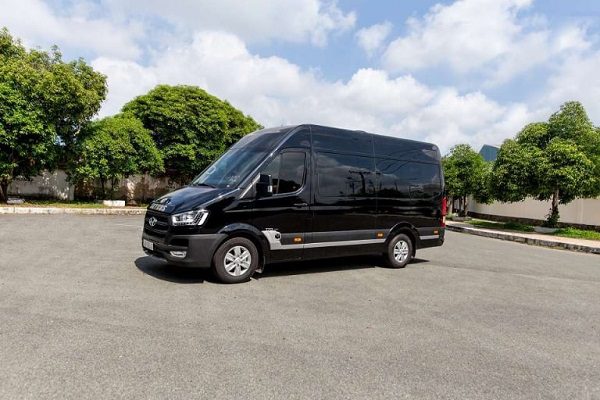Xe Tràng An Limousine nhà xe Limousine Nội Bài Ninh Bình
